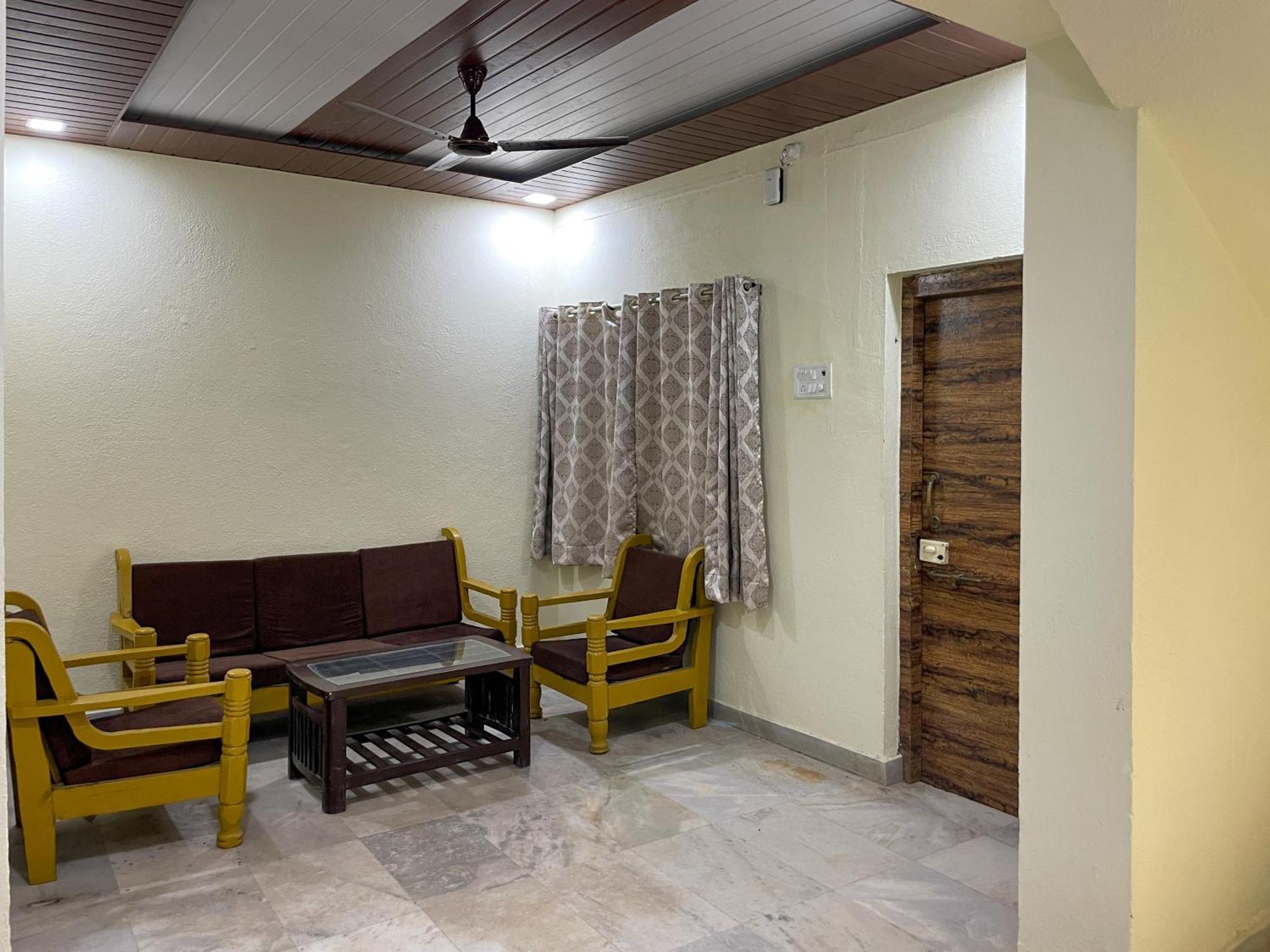 Zars Villa, Lonavala Exterior photo
